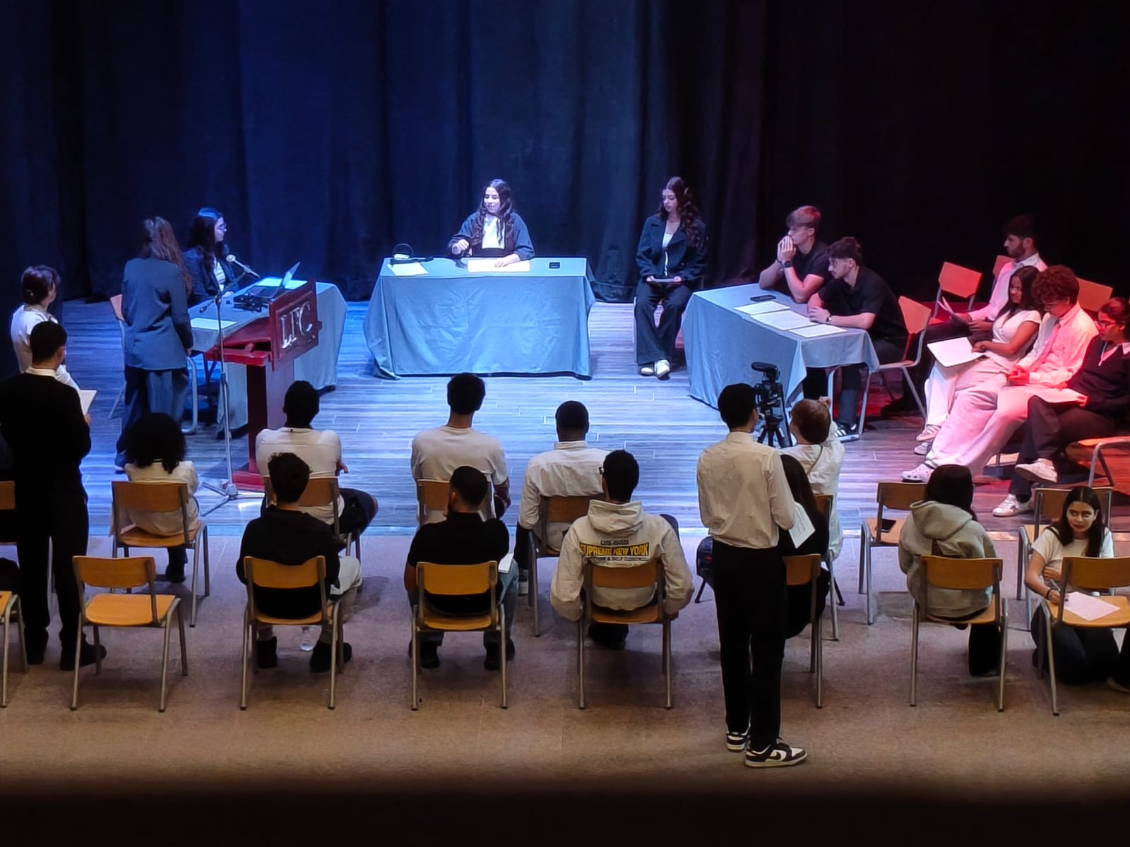 Simulation de procès de personnages littéraires - Première 2